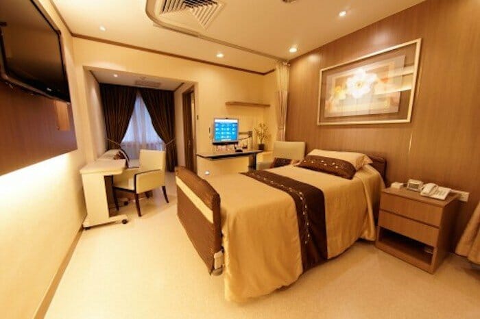 ba9af8_b9368b1cfe8445e2a2cd60d0d2092840~mv2.jpg